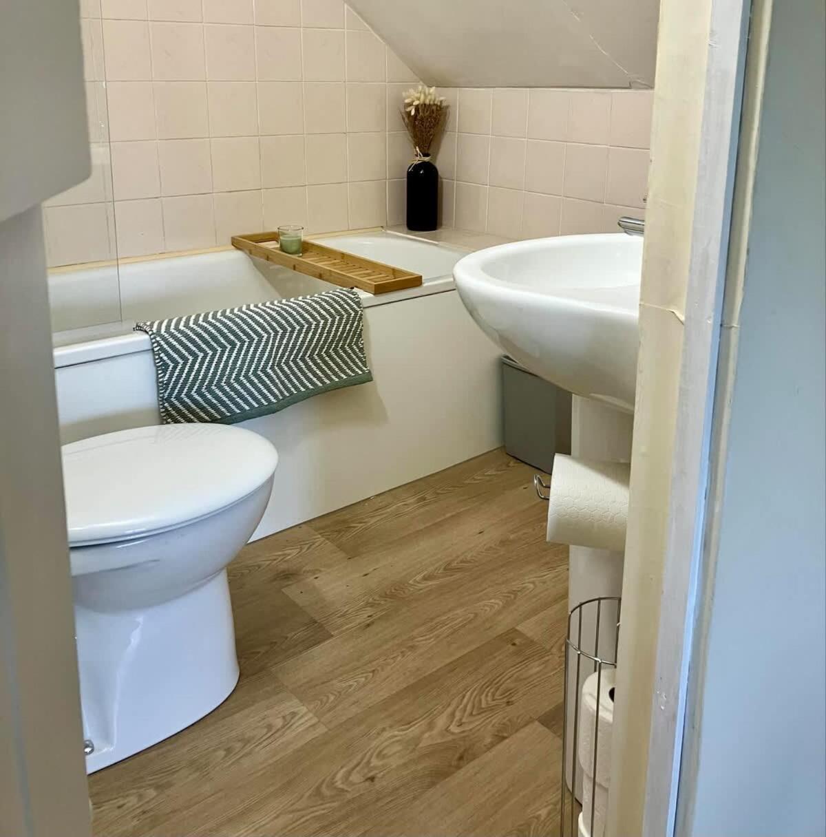 Farmhouse Apartment Saint Ishmaels  Esterno foto